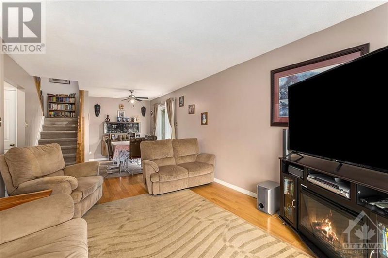 39 RICKEY Place  Kanata, K2L2E2 | Image 12