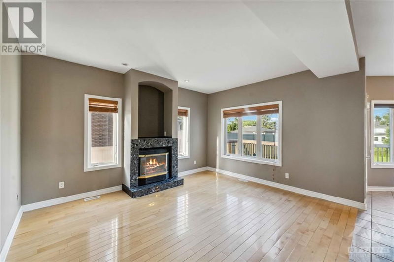 1615 ORTONA Avenue  Ottawa, K2C1W4 | Image 12