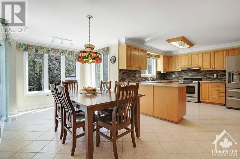 1505 FOREST VALLEY Drive  Ottawa, K1C5R5 | Image 8