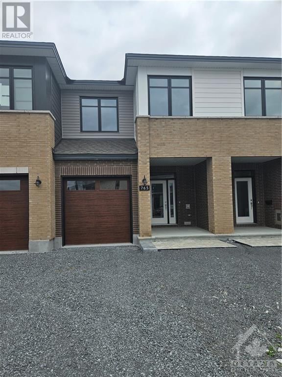 765 MAVERICK Crescent  Ottawa, K2S2X2 | Image 1