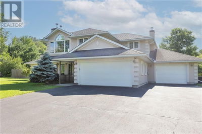 11 BEHNKE Crescent  Pembroke, K8A6W7 | Image 1