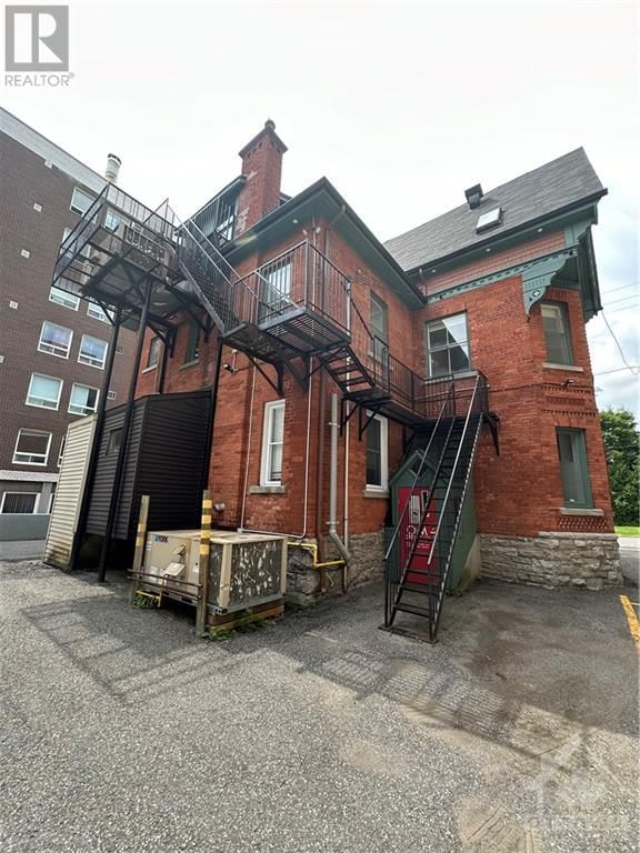 301 METCALFE Street  Ottawa, K2P1R9 | Image 4