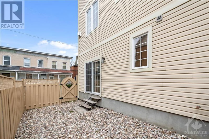 54 CHRISTIE Street  Ottawa, K1R0A9 | Image 23