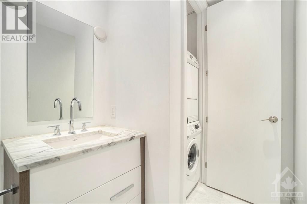 111 CHAMPAGNE AVENUE UNIT#1010 Image 14