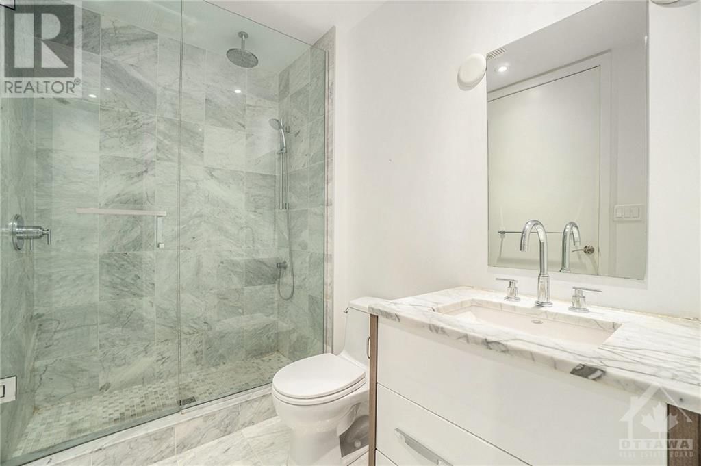 111 CHAMPAGNE AVENUE UNIT#1010 Image 15