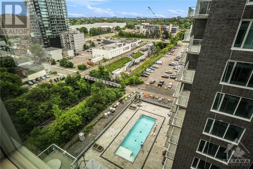 111 CHAMPAGNE AVENUE UNIT#1010 Image 16