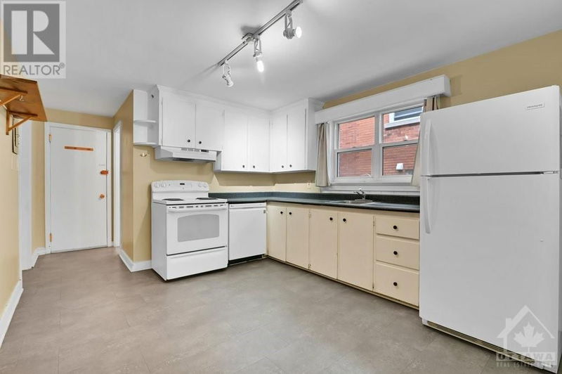 55 IVY Crescent  Ottawa, K1M1Y1 | Image 5