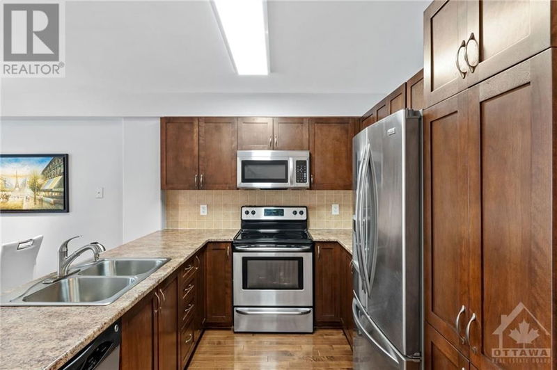 235 PARKROSE Private  Ottawa, K4A0N8 | Image 5