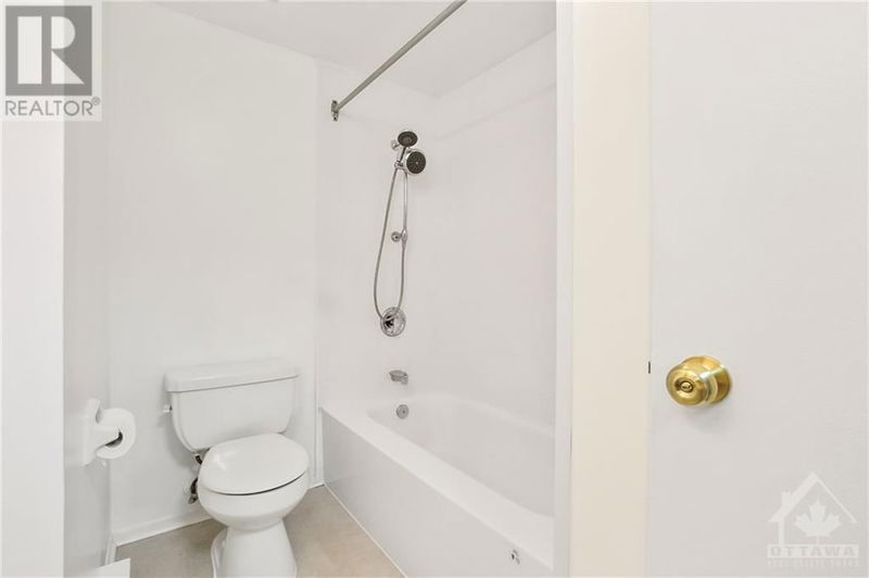 29 PIXLEY Private  Ottawa, K1G4C3 | Image 18