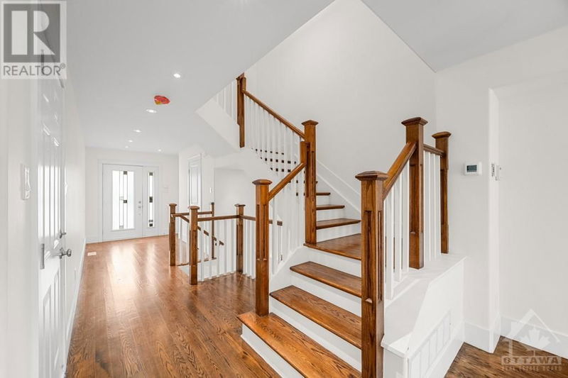 109 MONTAUK Private  Ottawa, K2C3L1 | Image 12