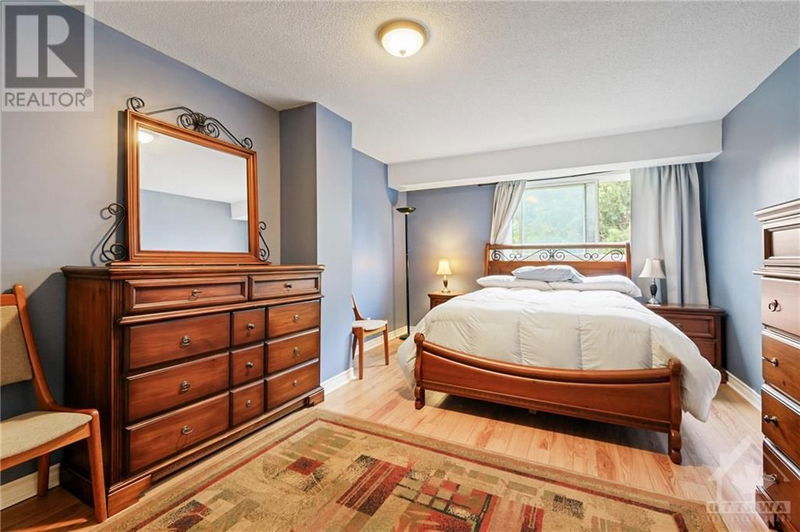 1931 STONEHENGE Crescent  Ottawa, K1B4N7 | Image 10