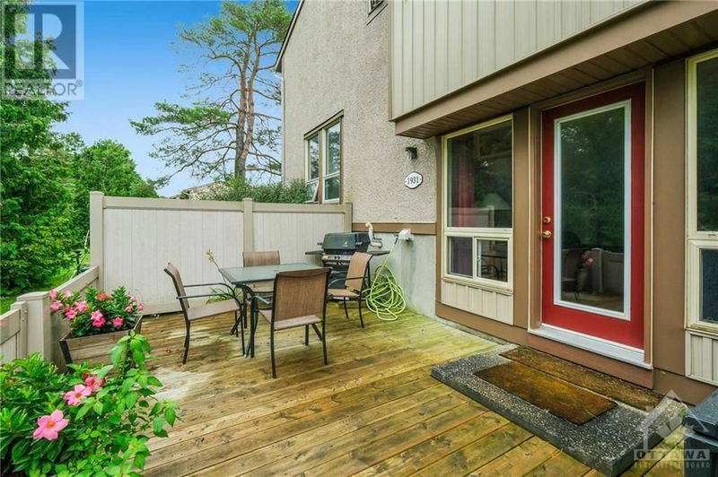 1931 STONEHENGE Crescent  Ottawa, K1B4N7 | Image 15