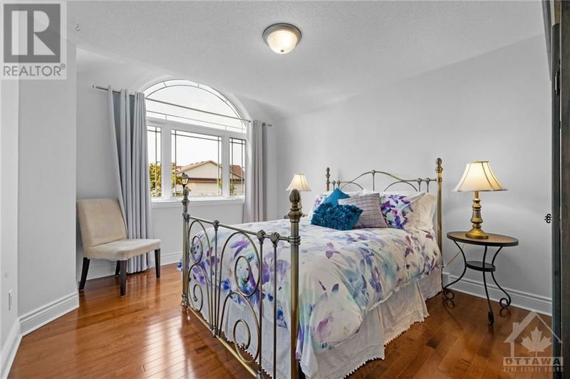 352 OAKCREST Way  Ottawa, K4A0S5 | Image 19