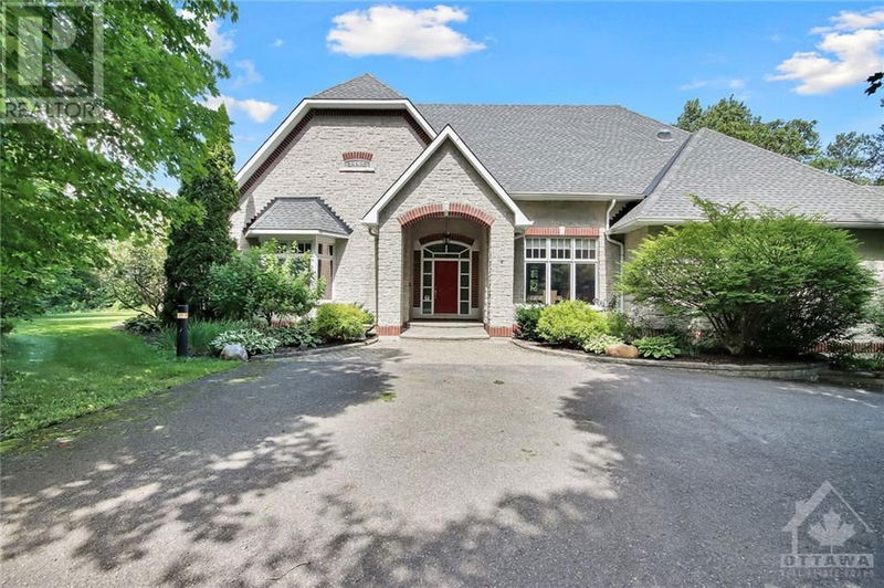 1465 SQUIRE Drive  Manotick, K4M1B8 | Image 2