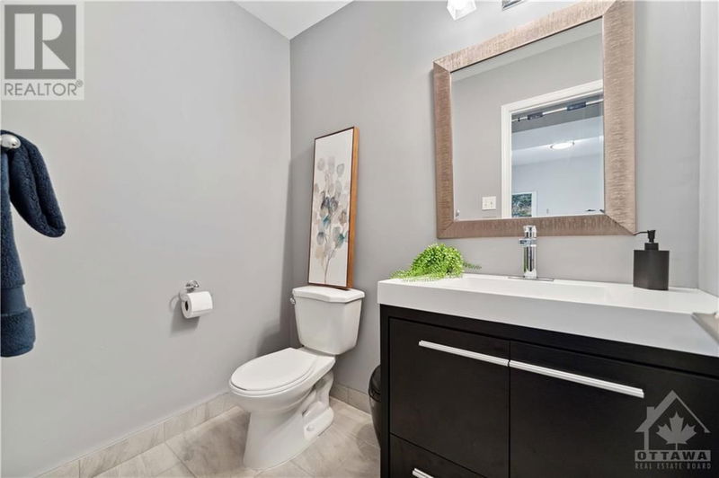 4 ALLENDALE Private  Ottawa, K2P2J3 | Image 25