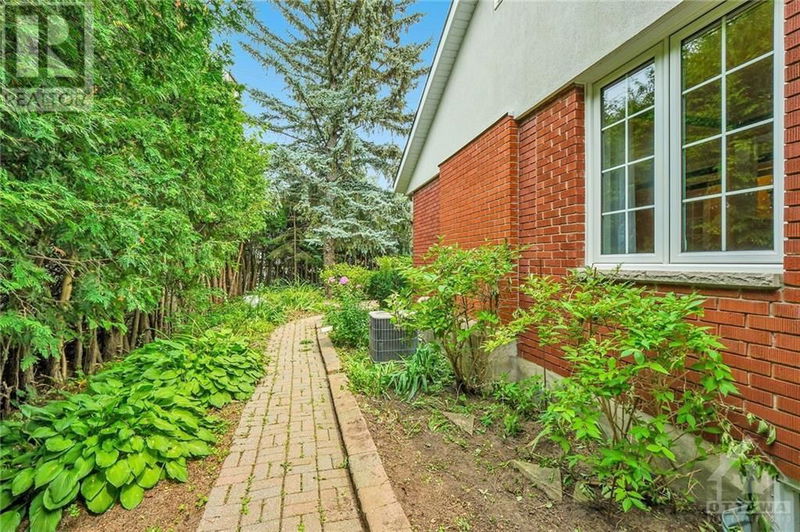 1133 NORMANDY Crescent  Ottawa, K2E5A5 | Image 27