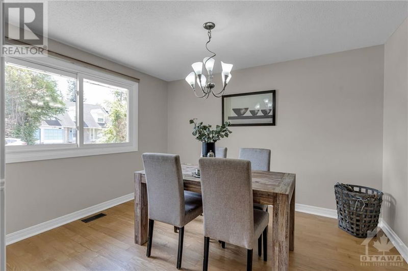 1999 WOODGLEN Crescent  Ottawa, K1J6G7 | Image 5