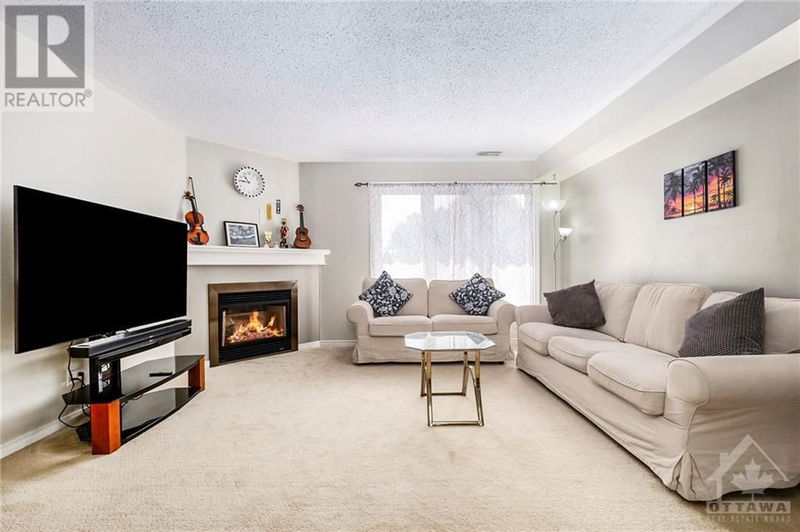 1672 LOCKSLEY Lane  Ottawa, K1J1B6 | Image 5