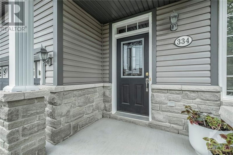 334 WEST RIDGE Drive  Ottawa, K2S2G7 | Image 4