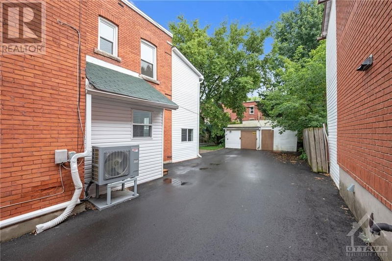 134 PRIMROSE Avenue  Ottawa, K1R6M5 | Image 24