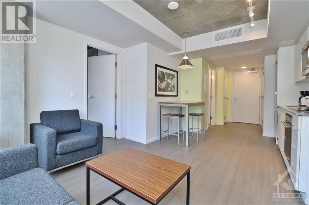 105 CHAMPAGNE AVENUE S UNIT#617 Image 16