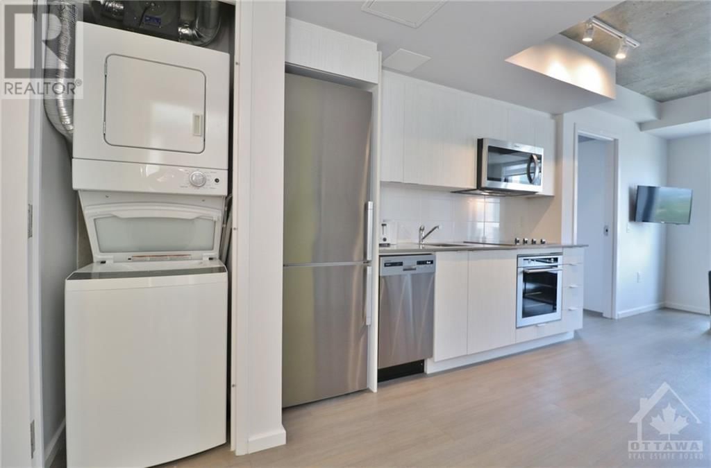 105 CHAMPAGNE AVENUE S UNIT#617 Image 26