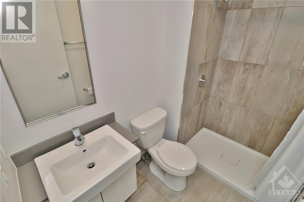 105 CHAMPAGNE AVENUE S UNIT#617 Image 4