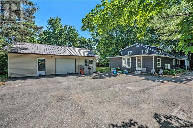 1517 COUNTY 31 Road  Winchester, K0C2K0 | Image 1