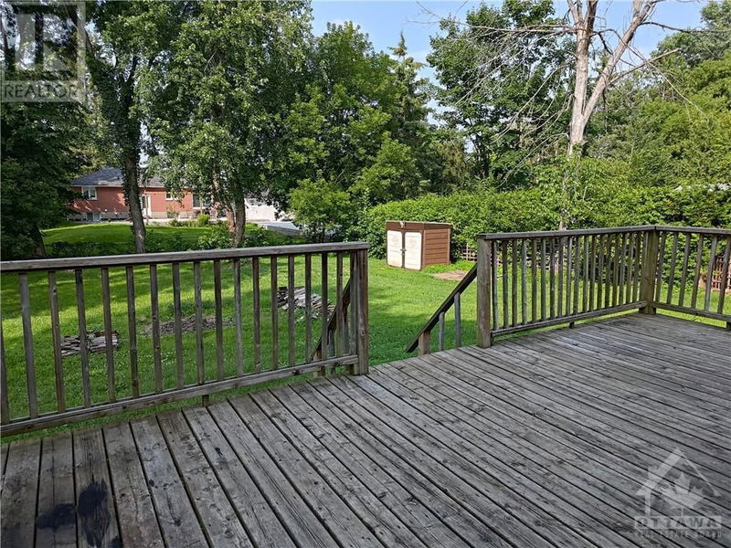 1517 MAYRENE Crescent  Ottawa, K4P1B2 | Image 14