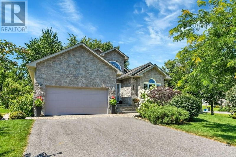 6798 RIVERVIEW Drive  Cornwall, K6H7M1 | Image 1