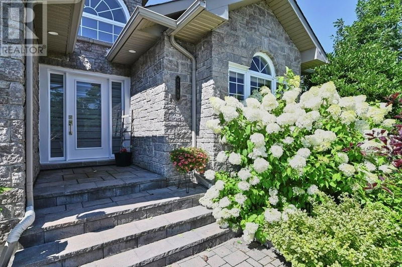 6798 RIVERVIEW Drive  Cornwall, K6H7M1 | Image 3