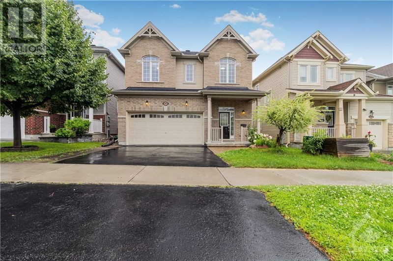 57 CROWNRIDGE Drive  Kanata, K2M0J6 | Image 1