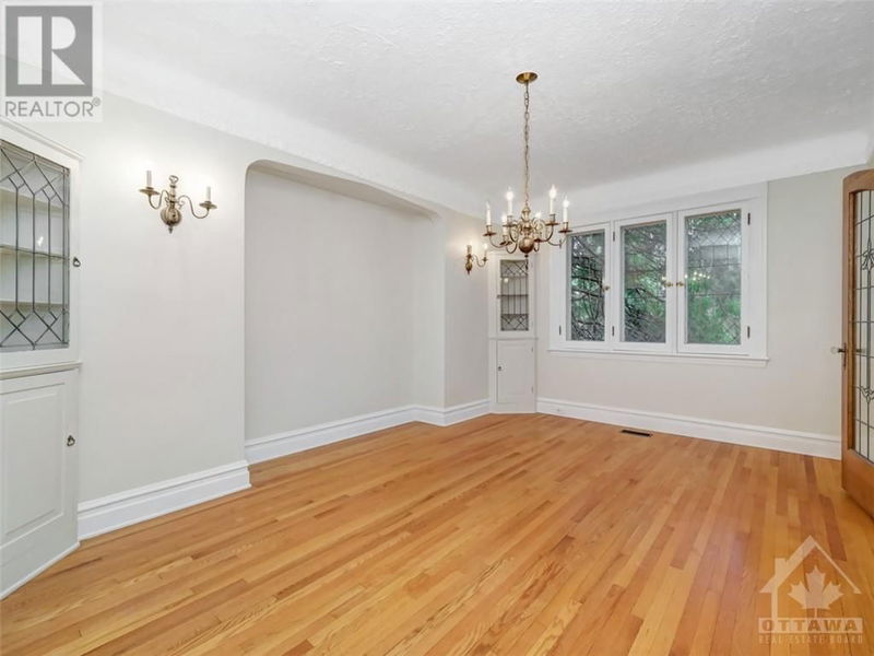 212 FOURTH Avenue  Ottawa, K1S2L8 | Image 5