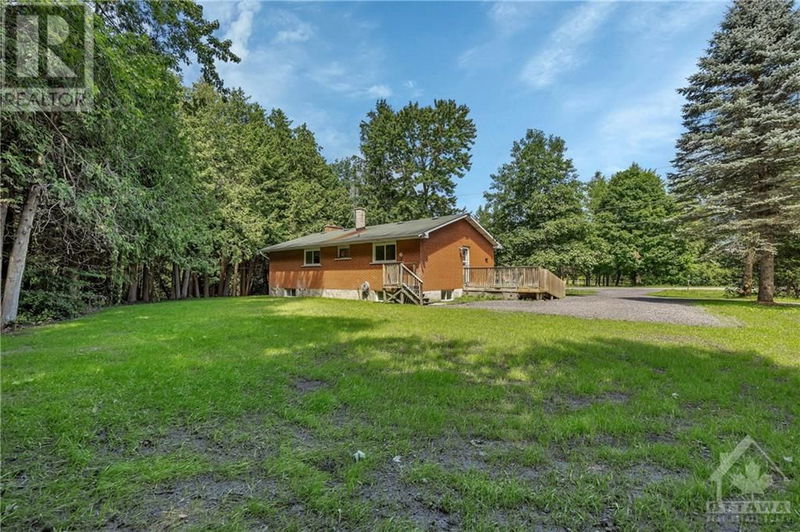 697 OAK CREEK Road  Carp, K0A1L0 | Image 24