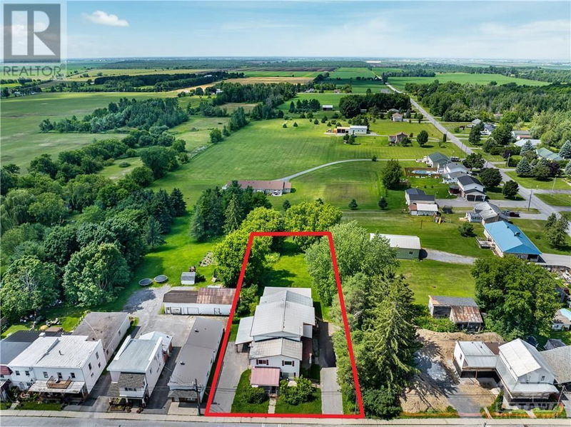 53 LABROSSE Street  Moose Creek, K0C1W0 | Image 1