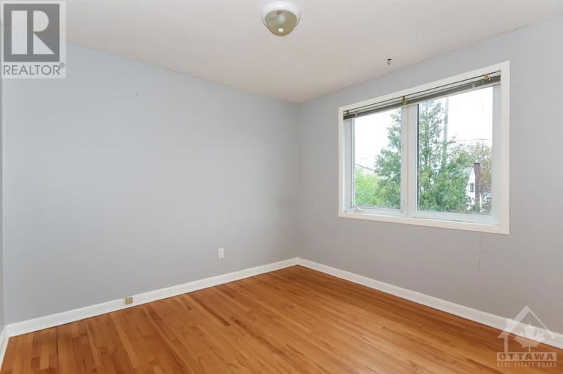 1952 OTHELLO Avenue  Ottawa, K1G2A4 | Image 15