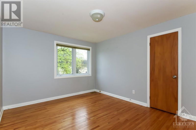 1952 OTHELLO Avenue  Ottawa, K1G2A4 | Image 16