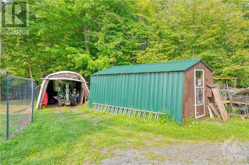 19 WEST DEVIL LAKE Lane  Westport, K0G1X0 | Image 4