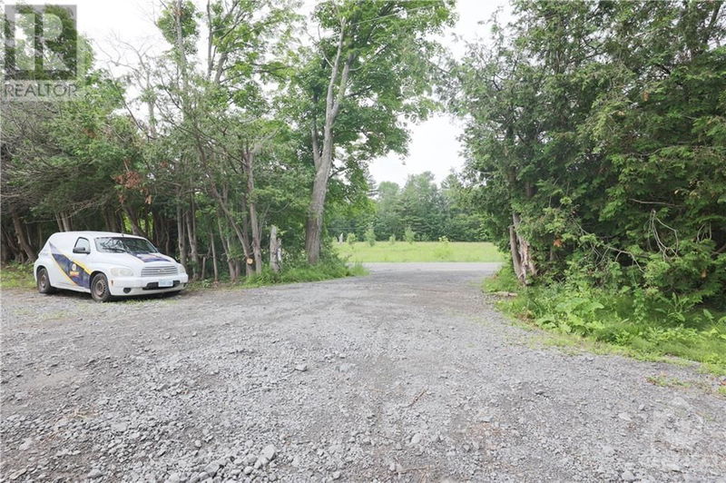 3419 OLD MONTREAL Road  Cumberland, K4C1H8 | Image 5