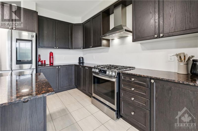 844 HENSLOW S Circle  Ottawa, K4A5H7 | Image 15