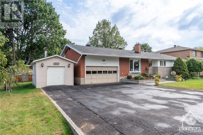 1692 ATHANS Avenue  Ottawa, K1T1L1 | Image 3