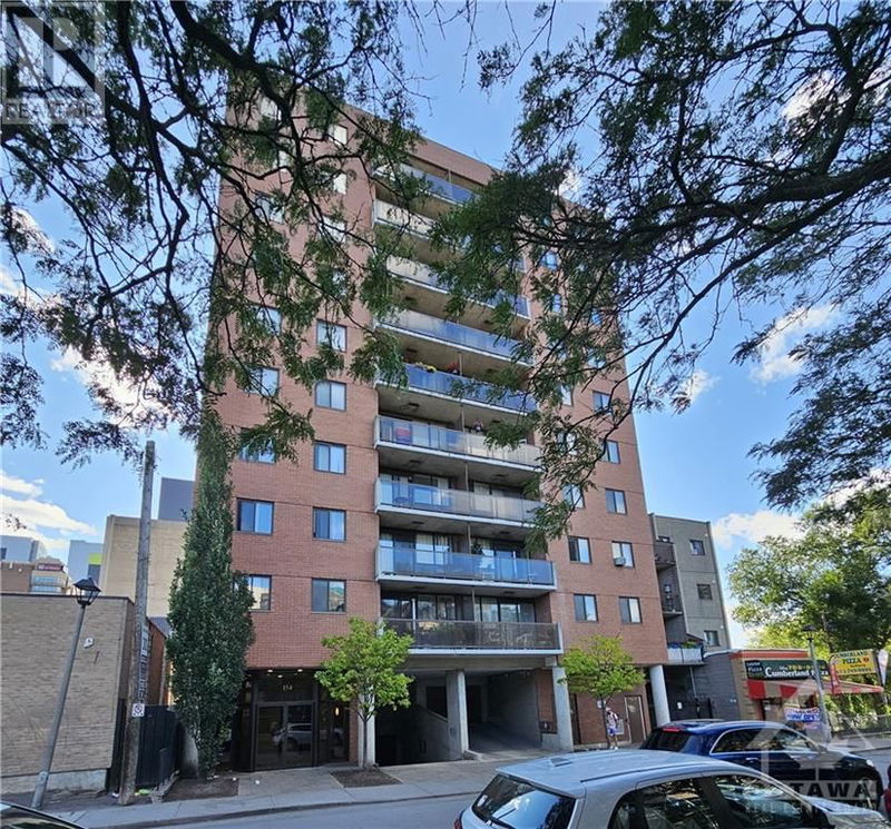  401 - 154 NELSON Street  Ottawa, K1N7R5 | Image 2