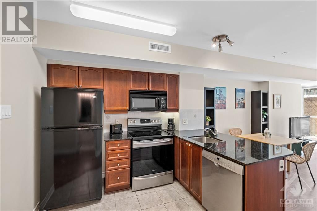 445 LAURIER AVENUE UNIT#303 Image 9