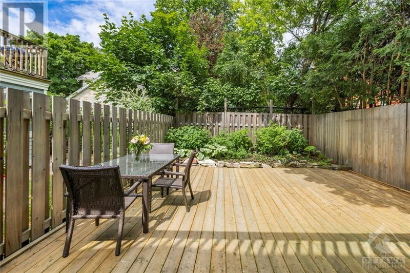 36 ALEXANDER Street  Ottawa, K1M1N2 | Image 24