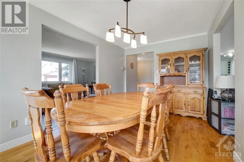 1479 BRADSHAW Crescent  Ottawa, K1B5G1 | Image 10