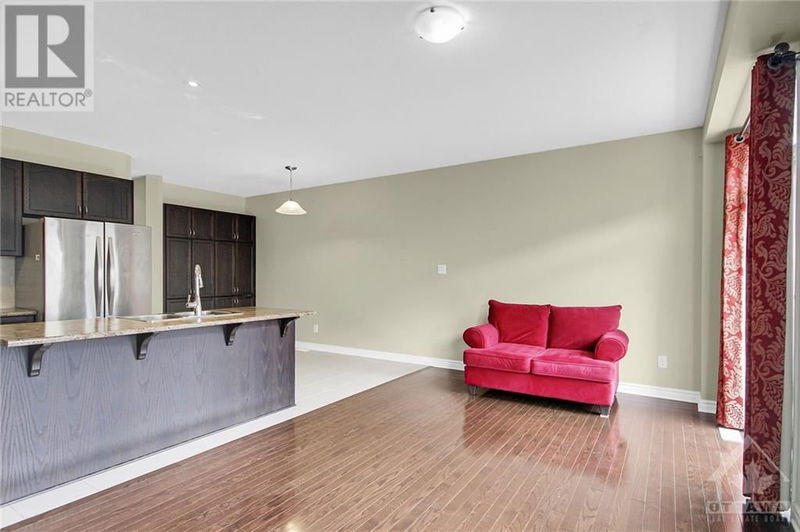 971 BUNCHBERRY Way  Ottawa, K1T0L6 | Image 9