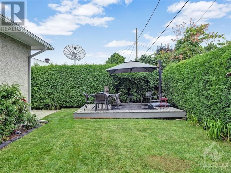 1347 AVENUE S Avenue  Ottawa, K1G0C4 | Image 20