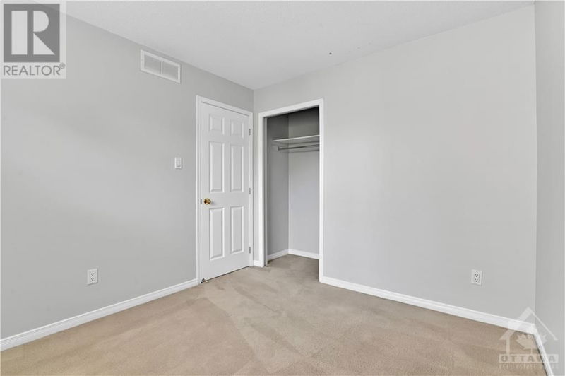 62 JARDIN Private  Ottawa, K1K4V9 | Image 20