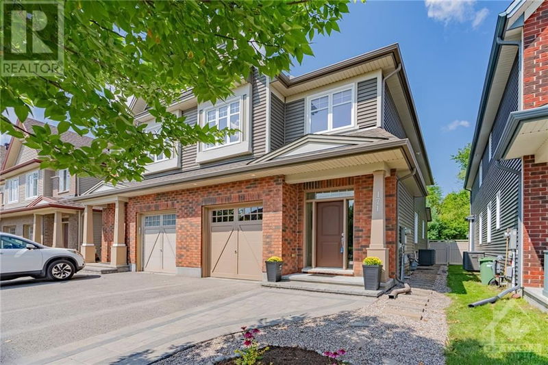 171 HIGHBURY PARK Drive  Ottawa, K2J5Y1 | Image 2