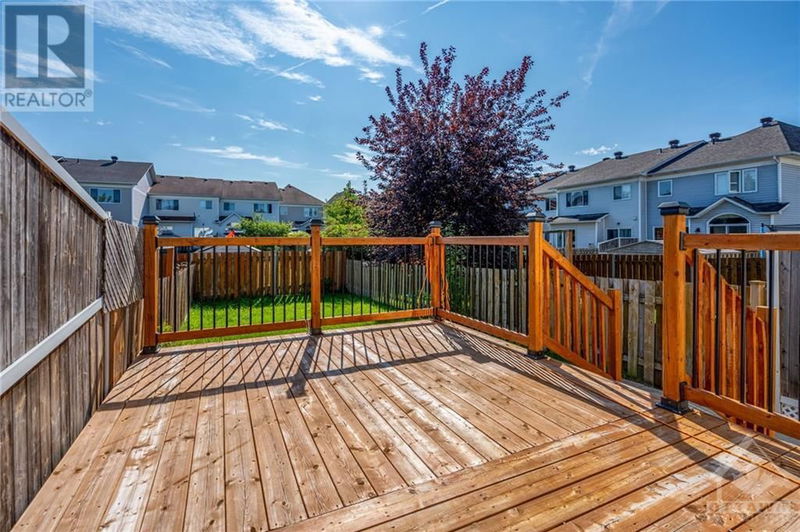 2276 BROCKSTONE Crescent  Ottawa, K4A4V3 | Image 19